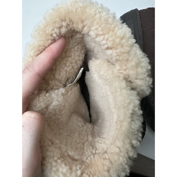 UGG Akadia Women's 9 Stout 1007760 Sherpa Lined Leather Boots Pull on Brown - Picture 8 of 8